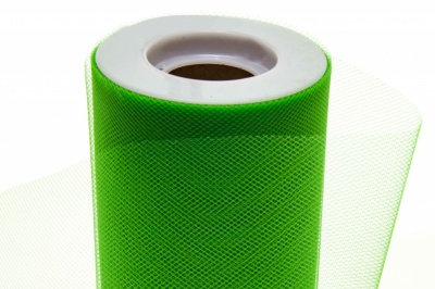 Фатин в шпульках 16-146, 10 гр/м2, шир. 15 см (в нам. 25+/-1 м), цвет зелёный - купить в Якутске. Цена: 100.69 руб.