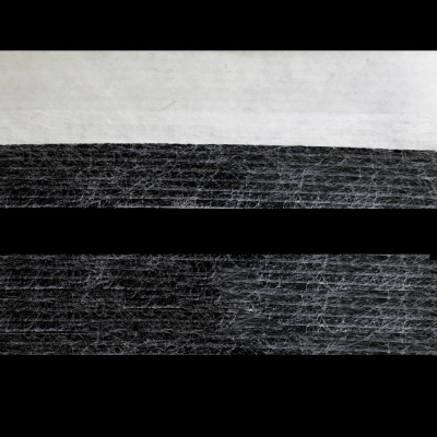Прокладочная лента (паутинка на бумаге) DFD23, шир. 25 мм (боб. 100 м), цвет белый - купить в Якутске. Цена: 4.30 руб.